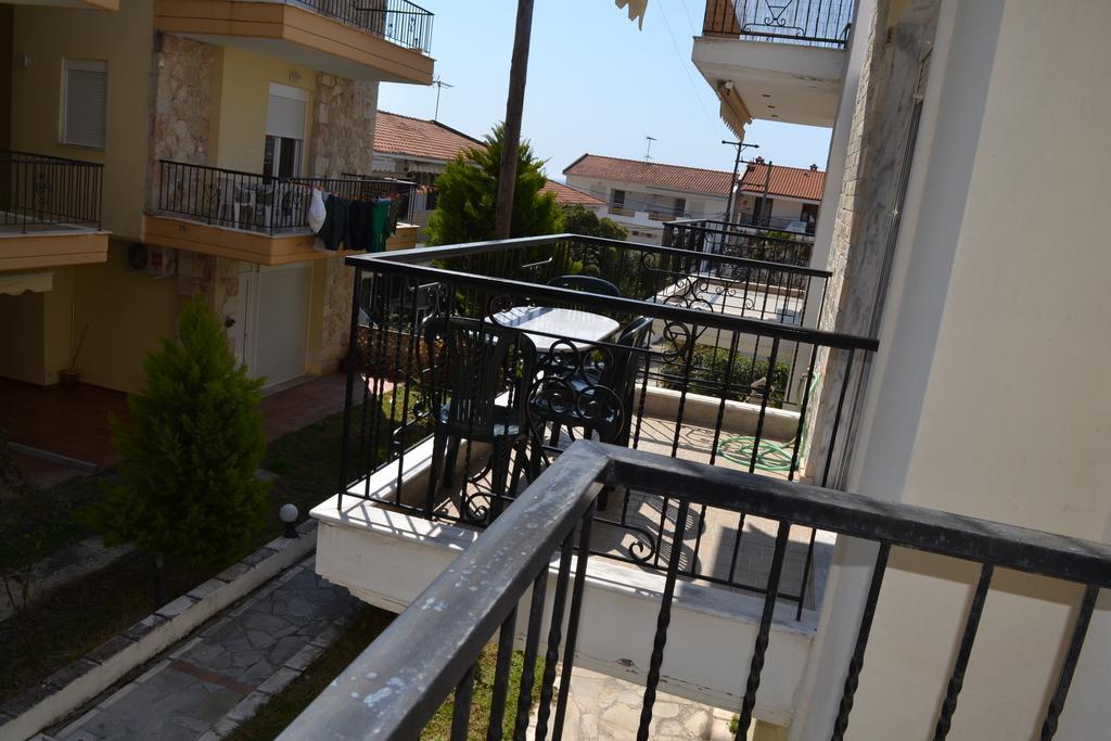 Roses Rt Apartments Skioni I Nea Skioni Zewnętrze zdjęcie